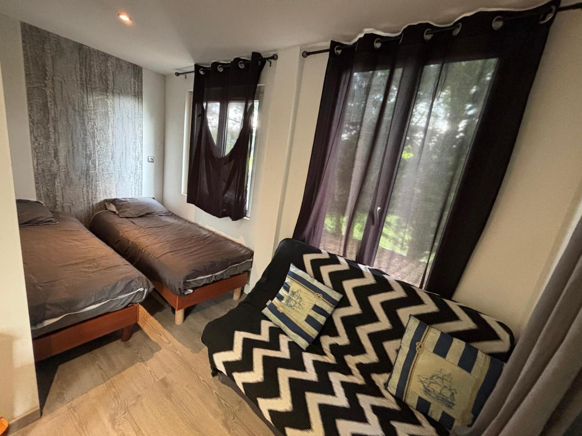 Residence Miranda ดีจอง ภายนอก รูปภาพ